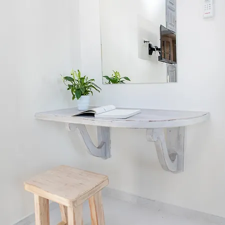 Crystal Dream Parikia (Paros)