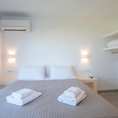 Crystal Dream 3* Парос